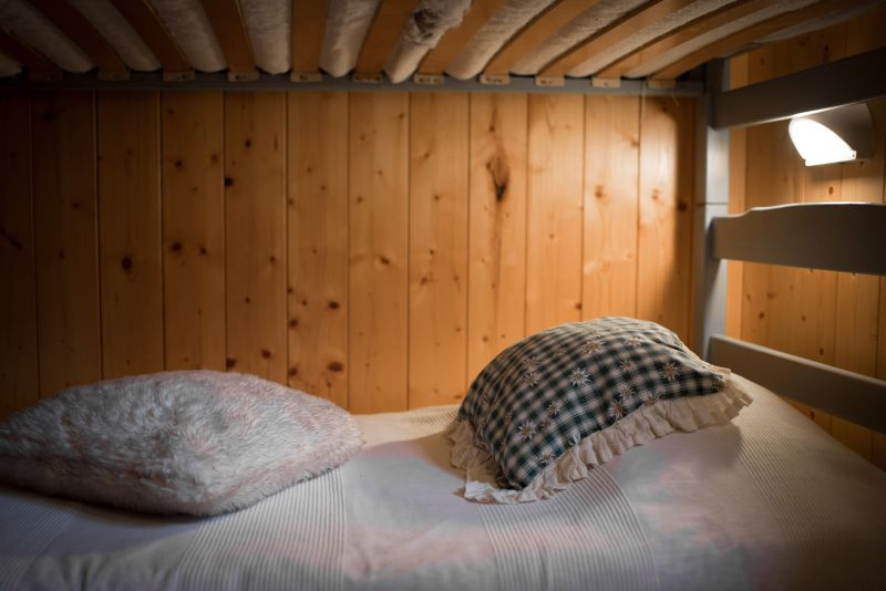 photo 11 Owner direct vacation rental Les Carroz d'Araches gite Rhone-Alps Haute-Savoie Open sleeping nook