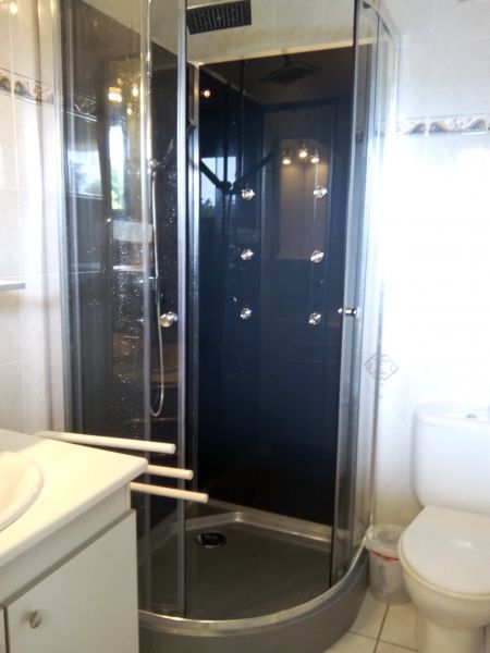 photo 22 Owner direct vacation rental Biarritz studio Aquitaine Pyrnes-Atlantiques bathroom