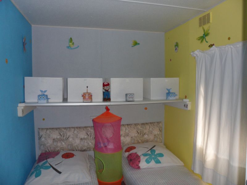 photo 6 Owner direct vacation rental Biscarrosse mobilhome Aquitaine Landes bedroom 2