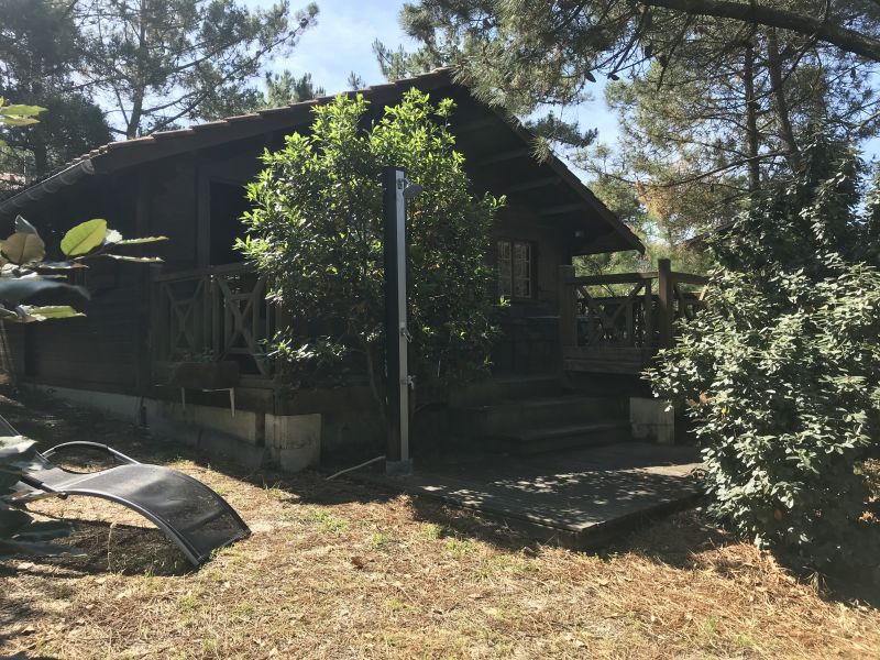 photo 7 Owner direct vacation rental Lacanau chalet Aquitaine Gironde View of the property from outside