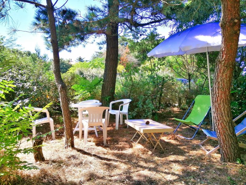 photo 2 Owner direct vacation rental Soulac villa Aquitaine Gironde Garden