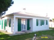 Ars En R vacation rentals houses: maison # 6969