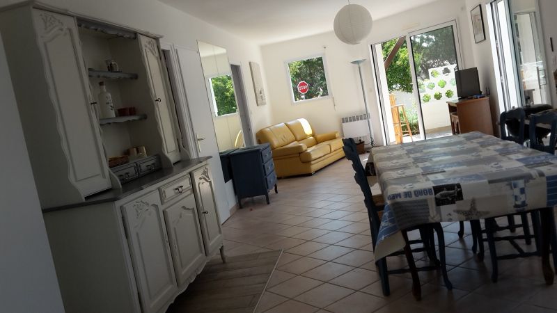 photo 5 Owner direct vacation rental La Tranche-sur-mer villa Pays de la Loire Vende Living room