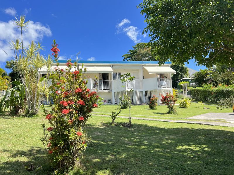 photo 18 Owner direct vacation rental Le Gosier (Guadeloupe) studio Grande Terre  View of the property from outside