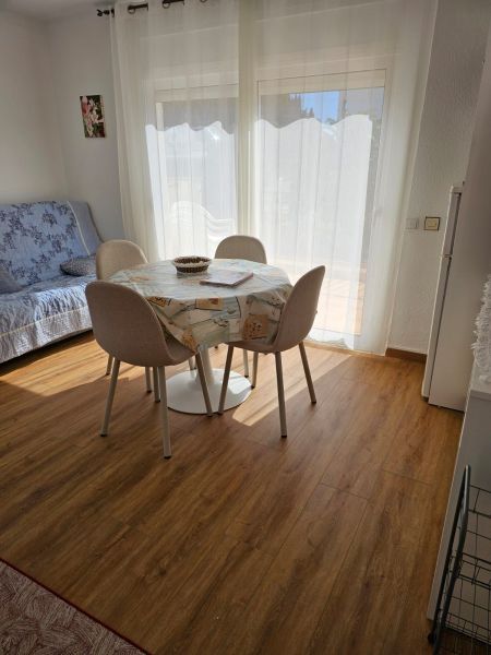 photo 8 Owner direct vacation rental Rosas appartement Catalonia Girona (province of) Dining room