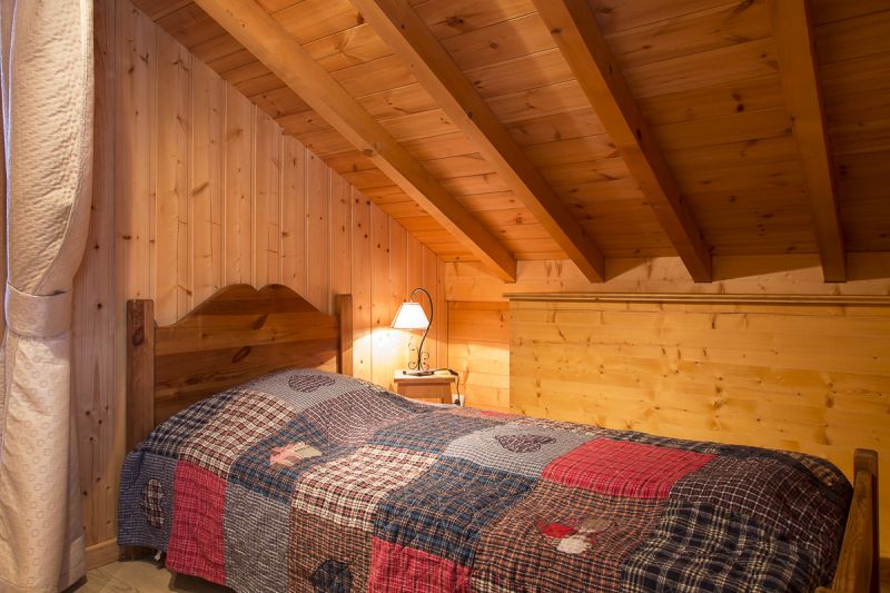 photo 10 Owner direct vacation rental Annecy chalet Rhone-Alps Haute-Savoie Mezzanine
