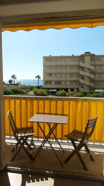 photo 2 Owner direct vacation rental Le Lavandou studio Provence-Alpes-Cte d'Azur Var Covered balcony