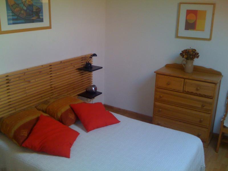 photo 5 Owner direct vacation rental Bandol appartement Provence-Alpes-Cte d'Azur Var bedroom 3