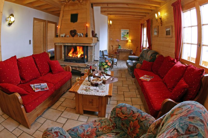 photo 2 Owner direct vacation rental Combloux chalet Rhone-Alps Haute-Savoie Lounge