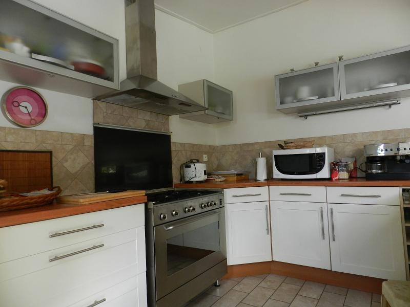 photo 7 Owner direct vacation rental Saint-Gilles les Bains villa   Separate kitchen