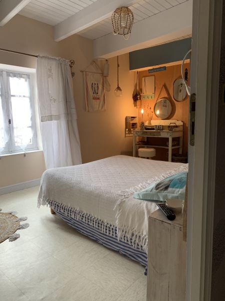 photo 16 Owner direct vacation rental Audierne gite Brittany Finistre bedroom 2