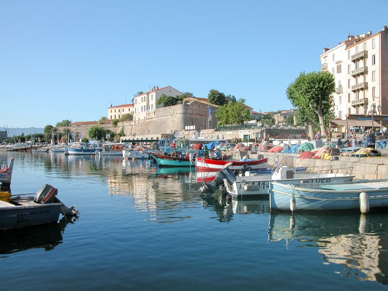 photo 26 Owner direct vacation rental Ajaccio villa Corsica Corse du Sud View of the property from outside