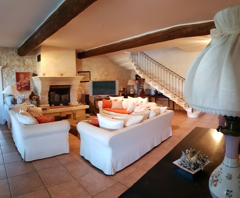 photo 14 Owner direct vacation rental Isle sur la Sorgue maison Provence-Alpes-Cte d'Azur Vaucluse Lounge 1