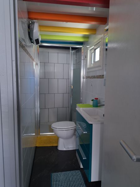 photo 22 Owner direct vacation rental Valras-Plage appartement Languedoc-Roussillon Hrault bathroom