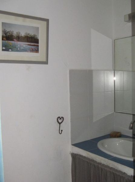 photo 8 Owner direct vacation rental Lecci appartement Corsica Corse du Sud Bathroom w/toilet only 1