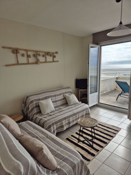 photo 2 Owner direct vacation rental Berck-Plage appartement Nord-Pas de Calais Pas de Calais Living room