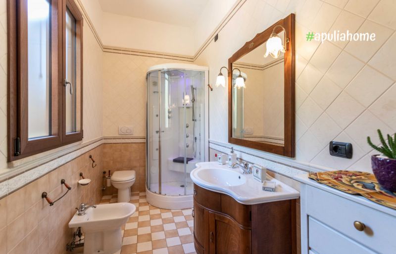 photo 13 Owner direct vacation rental Gallipoli villa Puglia Lecce Province bathroom 1