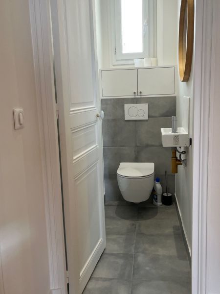 photo 11 Owner direct vacation rental Enghien les Bains appartement Ile-de-France Val d'Oise Bathroom w/toilet only