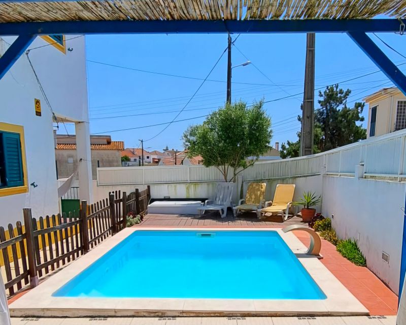 photo 1 Owner direct vacation rental Lisbon villa Greater Lisbon and Setbal Grande Lisboa/ Greater Lisbon Swimming pool
