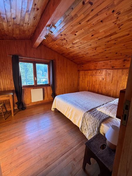 photo 6 Owner direct vacation rental Barcelonnette chalet Provence-Alpes-Cte d'Azur Alpes de Haute-Provence bedroom 1