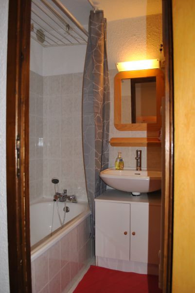 photo 5 Owner direct vacation rental Les Saisies studio Rhone-Alps  bathroom