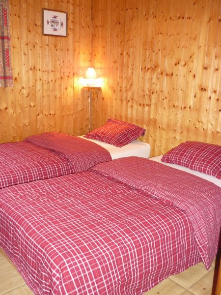 photo 12 Owner direct vacation rental Chtel appartement Rhone-Alps Haute-Savoie bedroom