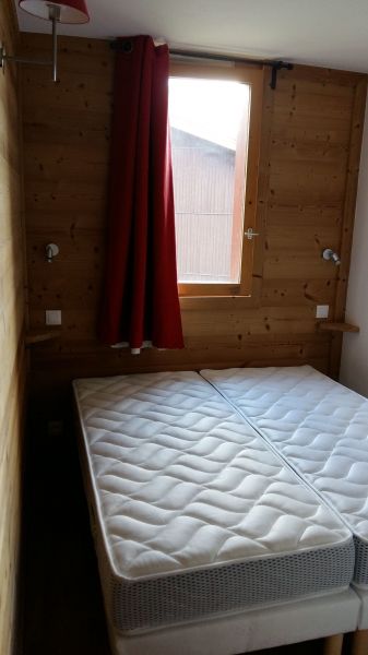 photo 11 Owner direct vacation rental Mribel appartement Rhone-Alps Savoie bedroom 1