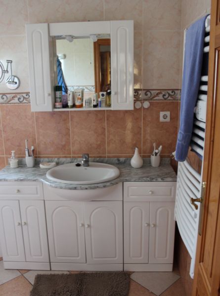 photo 18 Owner direct vacation rental Denia villa Valencian Community Alicante (province of) bathroom