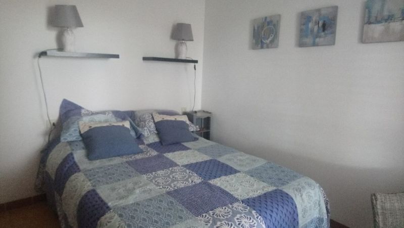 photo 3 Owner direct vacation rental L'Escala appartement Catalonia Girona (province of) bedroom 1