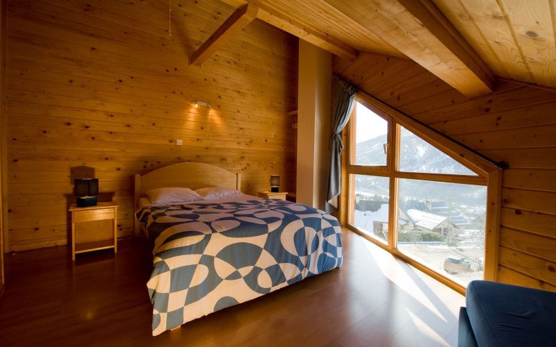 photo 5 Owner direct vacation rental Serre Chevalier chalet Provence-Alpes-Cte d'Azur Hautes-Alpes bedroom 2