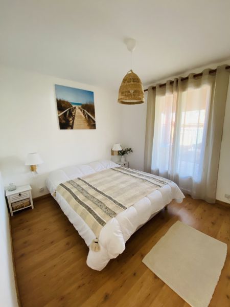 photo 8 Owner direct vacation rental Biscarrosse villa Aquitaine Landes bedroom 2