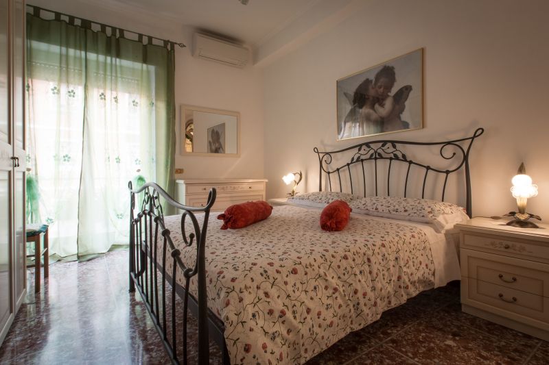 photo 2 Owner direct vacation rental Rome appartement Lazio Rome Province bedroom 1