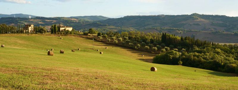 photo 10 Owner direct vacation rental Volterra gite Tuscany  View of the property from outside