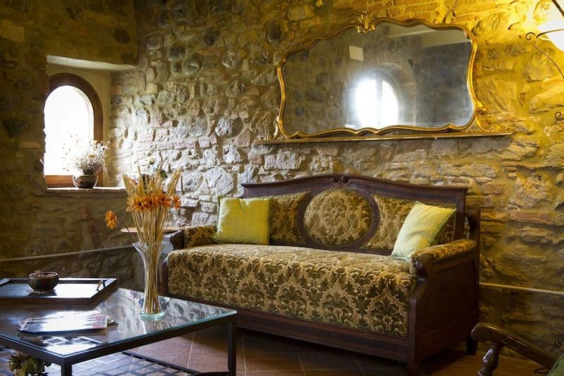 photo 12 Owner direct vacation rental Volterra gite Tuscany  Hall