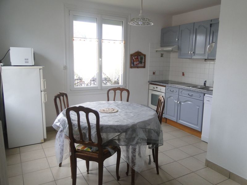 photo 3 Owner direct vacation rental Grandcamp-Maisy gite Basse-Normandie Calvados Separate kitchen