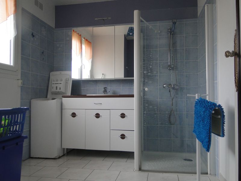 photo 6 Owner direct vacation rental Grandcamp-Maisy gite Basse-Normandie Calvados Half bath