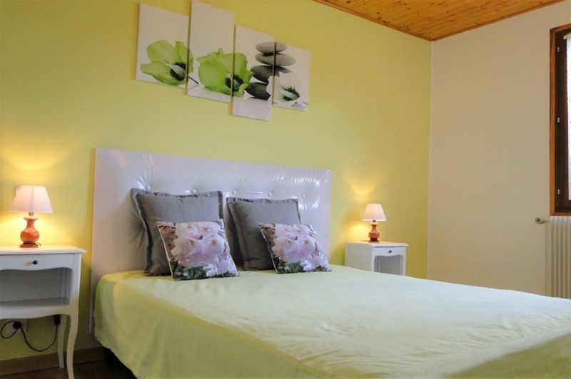 photo 7 Owner direct vacation rental Foncine le Haut gite Franche-Comt Jura bedroom 1