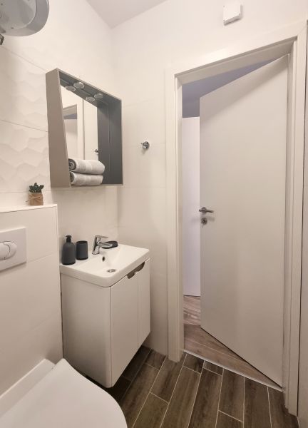 photo 9 Owner direct vacation rental Pag appartement   bathroom 1