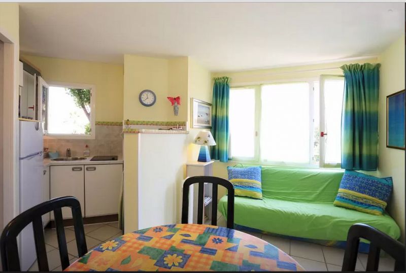photo 2 Owner direct vacation rental La Londe-les-Maures appartement Provence-Alpes-Cte d'Azur Var