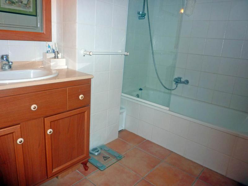 photo 5 Owner direct vacation rental L'Escala appartement Catalonia Girona (province of) bathroom 1