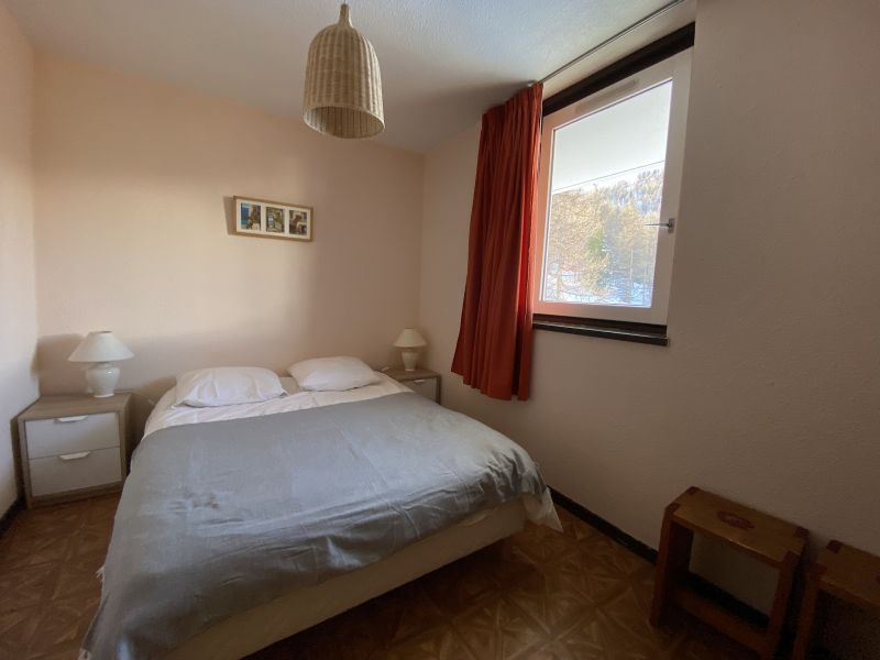 photo 2 Owner direct vacation rental Vars appartement Provence-Alpes-Cte d'Azur Hautes-Alpes bedroom
