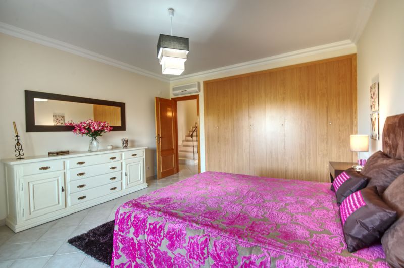 photo 6 Owner direct vacation rental Albufeira maison Algarve  bedroom 1