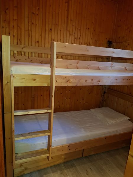 photo 12 Owner direct vacation rental Praz de Lys Sommand appartement Rhone-Alps Haute-Savoie bedroom 3