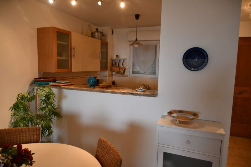 photo 10 Owner direct vacation rental Location Ile Rousse appartement Corsica Corsica Open-plan kitchen