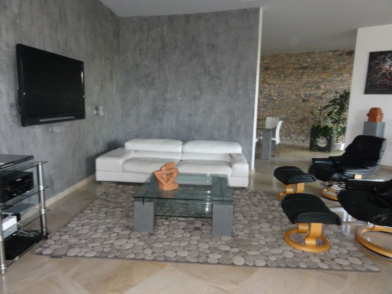 photo 2 Owner direct vacation rental Nmes maison Languedoc-Roussillon Gard Living room