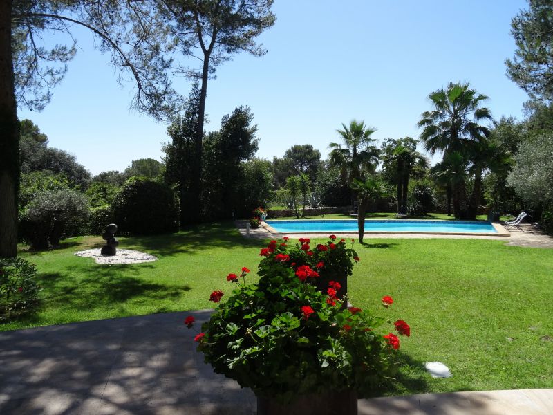 photo 22 Owner direct vacation rental Nmes maison Languedoc-Roussillon Gard Garden