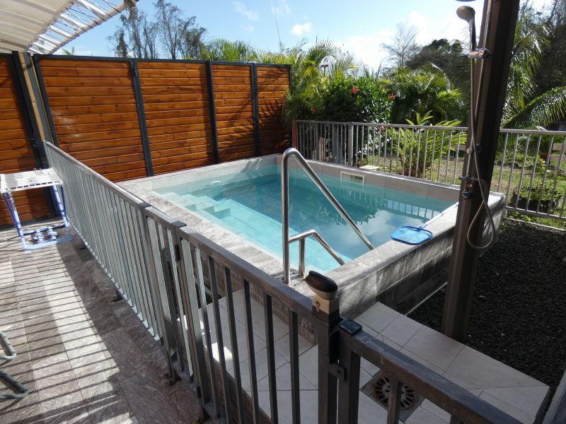 photo 0 Owner direct vacation rental Rivire Sale insolite   Swimming pool