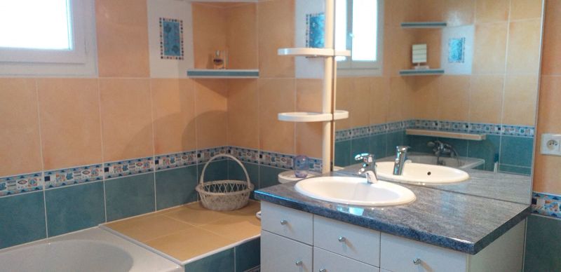 photo 4 Owner direct vacation rental Soulac maison Aquitaine Gironde bathroom