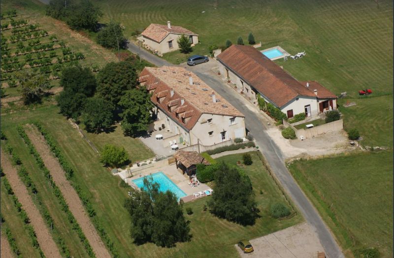 photo 0 Owner direct vacation rental Bergerac gite Aquitaine Dordogne View of the property from outside