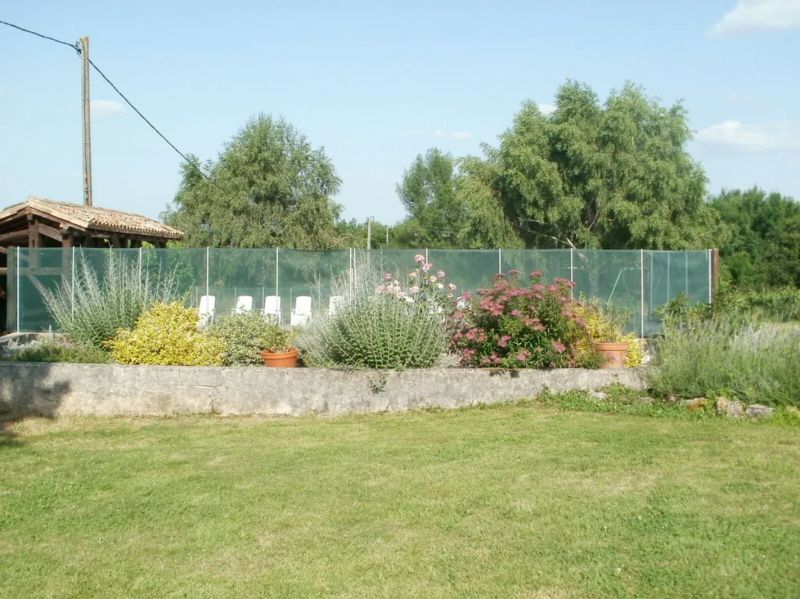 photo 4 Owner direct vacation rental Bergerac gite Aquitaine Dordogne Garden